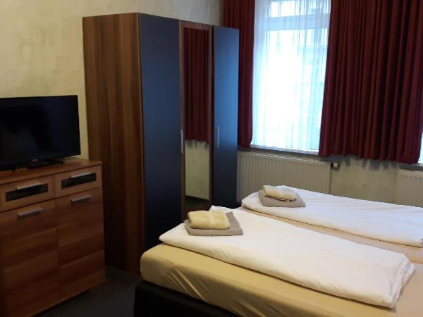 Hotel & Pension Plagwitzer Hof : photo 10 de la chambre chambre double