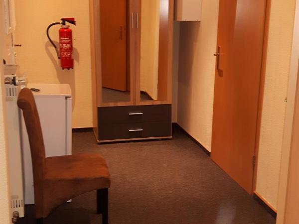 Hotel & Pension Plagwitzer Hof : photo 8 de la chambre appartement