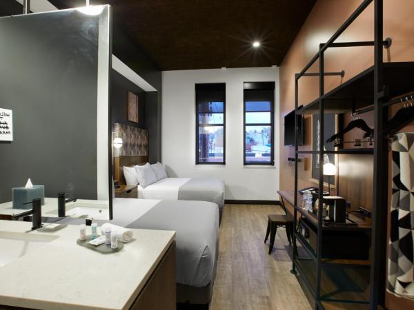 TRYP by Wyndham Pittsburgh/Lawrenceville : photo 1 de la chambre chambre double avec 2 lits doubles - non-fumeurs