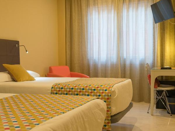 Hotel Sancho : photo 8 de la chambre chambre triple