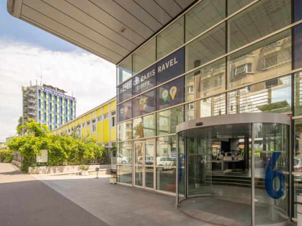 Hotel CIS Paris Maurice Ravel : photo 3 de la chambre chambre familiale avec douche 