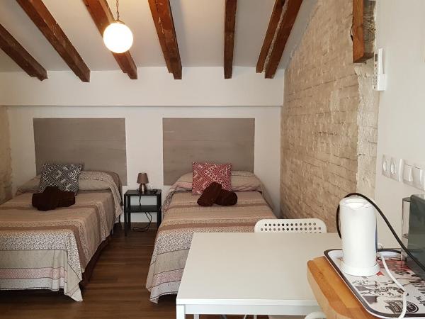 PLAZA REDONDA brugada home : photo 3 de la chambre chambre deluxe double ou lits jumeaux