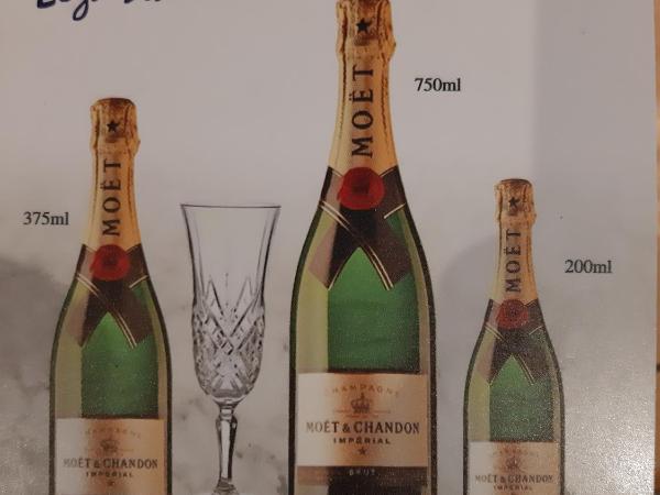 AUTO HOTEL LEGARIA : photo 1 de la chambre chambre lit king-size deluxe