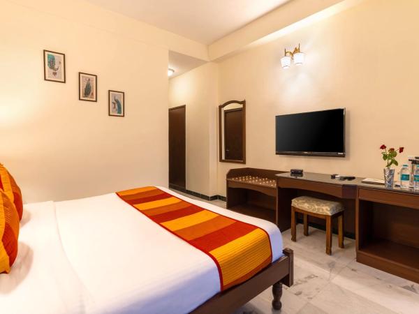 Hotel Sarovar On Lake Pichola : photo 8 de la chambre chambre double ou lits jumeaux supérieure - vue sur lac