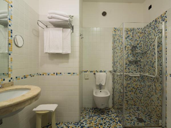 Hotel Brandoli : photo 2 de la chambre chambre double avec balcon