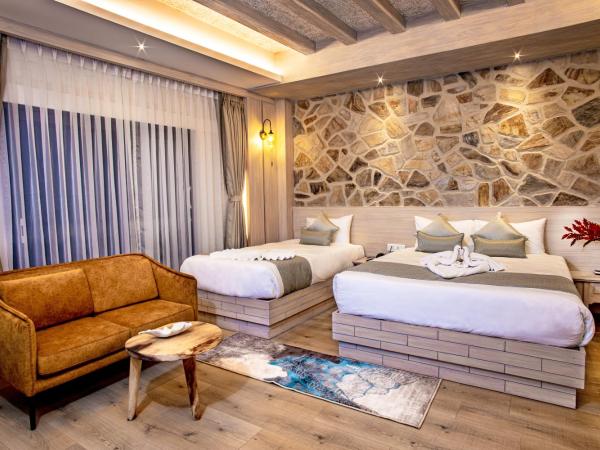 Arushi Boutique Hotel : photo 3 de la chambre superior deluxe room with bathtub -- 15% off on food and beverage and sauna and steam