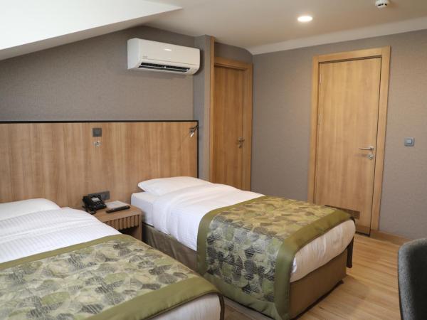 RADAR HOTEL : photo 10 de la chambre chambre double ou lits jumeaux standard