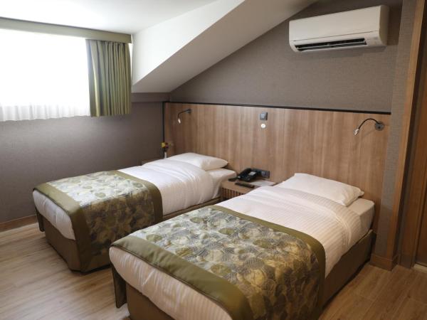 RADAR HOTEL : photo 6 de la chambre chambre double ou lits jumeaux standard