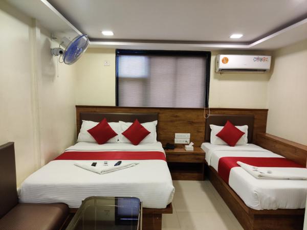 Hotel Happyland : photo 3 de la chambre chambre triple deluxe