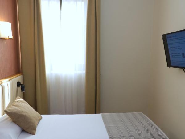 Hospedium Hotel Los Condes : photo 6 de la chambre chambre simple