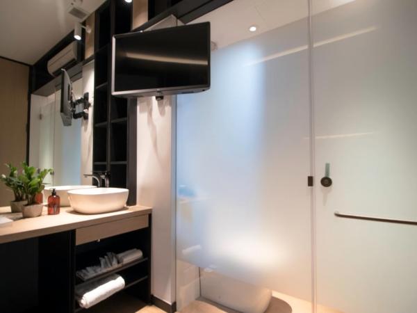 Hotel NuVe Elements : photo 4 de la chambre chambre supérieure lits jumeaux (lit superposé)