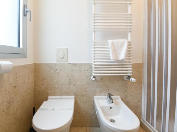 Daglingegneri : photo 6 de la chambre chambre lits jumeaux avec douche 
