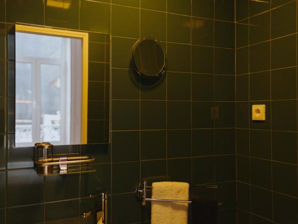 aDuquesa - GuestHouse : photo 5 de la chambre chambre double supérieure