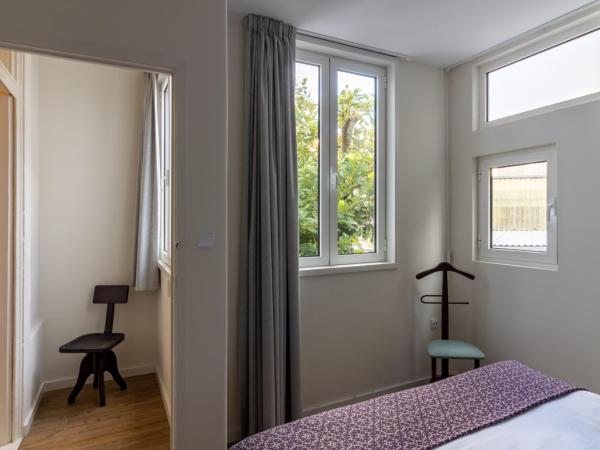 aDuquesa - GuestHouse : photo 6 de la chambre chambre familiale avec baignoire