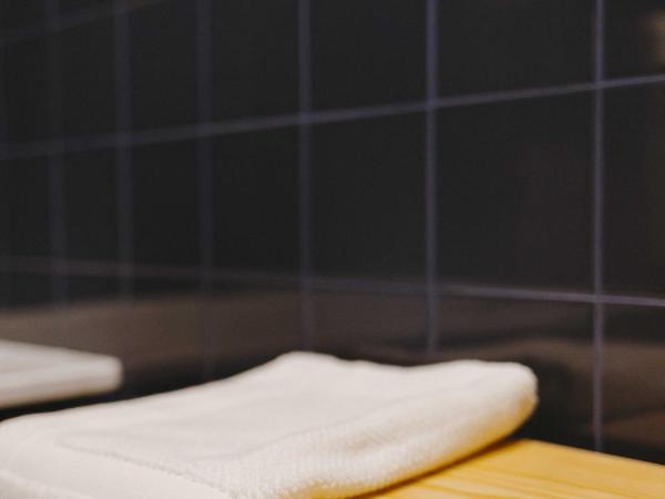 aDuquesa - GuestHouse : photo 9 de la chambre chambre familiale avec baignoire