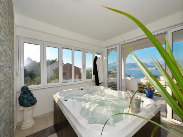 Apartments Silva with sea view : photo 1 de la chambre appartement deluxe