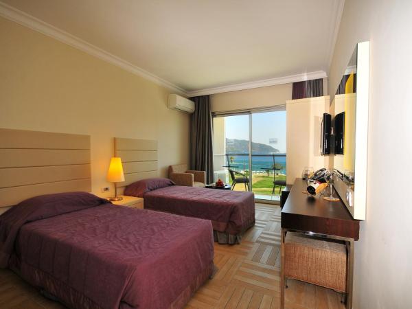Blue Bay Platinum : photo 2 de la chambre chambre double ou lits jumeaux - vue sur mer