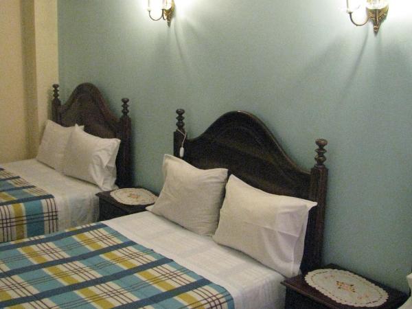 Residencial Porto Novo - Alojamento Local : photo 5 de la chambre chambre lits jumeaux supérieure