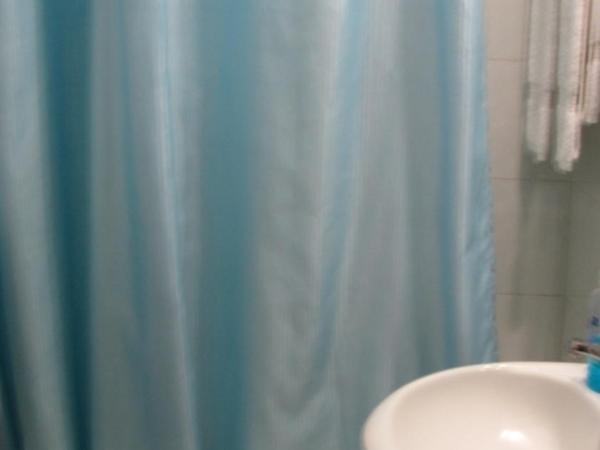 Residencial Porto Novo - Alojamento Local : photo 6 de la chambre chambre triple