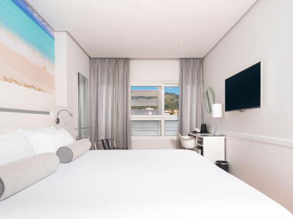 Amàre Beach Hotel Marbella - Adults Only Recommended : photo 2 de la chambre chambre double i was here