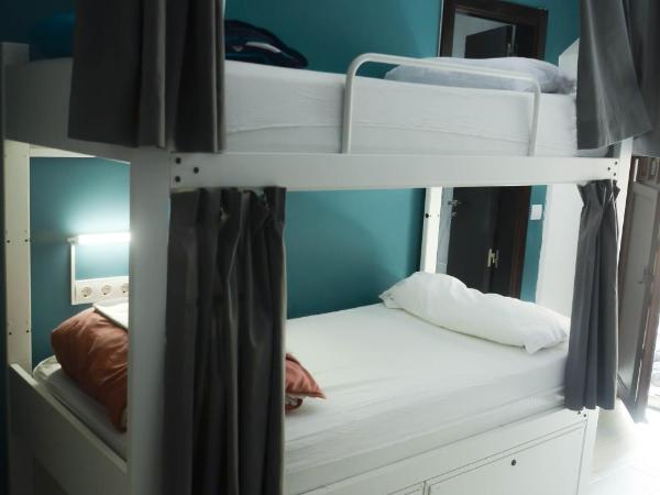 The Lights Hostel : photo 4 de la chambre lit dans dortoir mixte de 6 lits