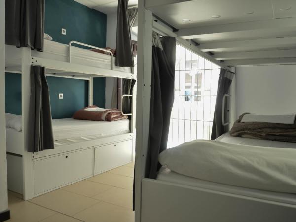 The Lights Hostel : photo 6 de la chambre lit dans dortoir mixte de 4 lits