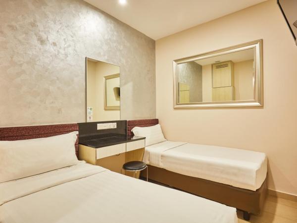ibis budget Singapore Mount Faber : photo 2 de la chambre chambre lits jumeaux standard (sans fenêtre)