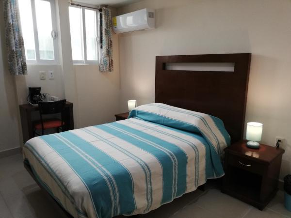 CORDIALITY INN : photo 2 de la chambre chambre double avec salle de bains privative