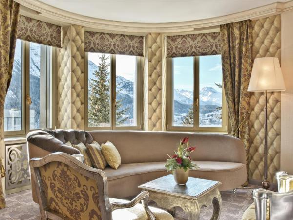 Carlton Hotel St Moritz - The Leading Hotels of the World : photo 4 de la chambre suite de luxe avec vue sur lac