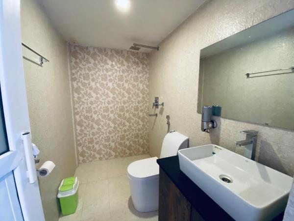 Souvenir Guest House : photo 9 de la chambre chambre double deluxe avec baignoire