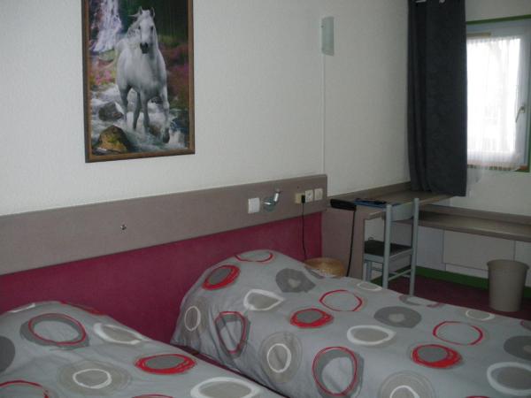 Contact Htel Come Inn : photo 1 de la chambre chambre lits jumeaux