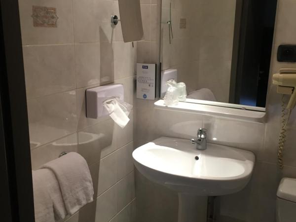 Kyriad Rodez : photo 4 de la chambre chambre double