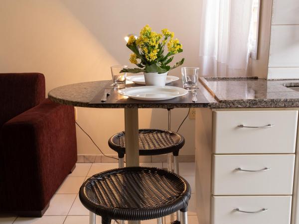 Pampulha Flat : photo 7 de la chambre chambre lits jumeaux