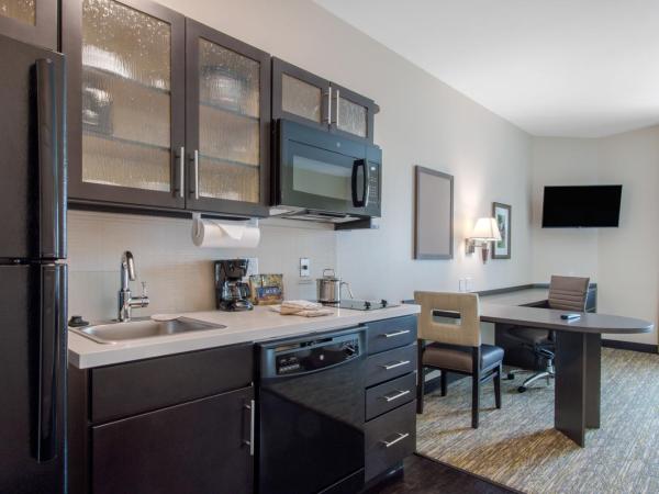 Candlewood Suites - San Antonio Lackland AFB Area, an IHG Hotel : photo 3 de la chambre suite studio avec 2 lits queen-size