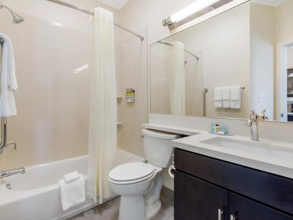 Candlewood Suites - San Antonio Lackland AFB Area, an IHG Hotel : photo 1 de la chambre suite studio avec 2 lits queen-size