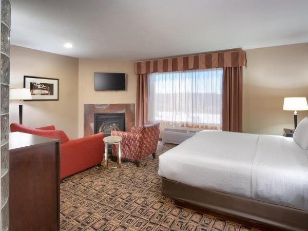 Holiday Inn & Suites Salt Lake City - Airport West, an IHG Hotel : photo 2 de la chambre suite présidentielle