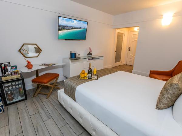 Oceanside Hotel and Suites : photo 2 de la chambre chambre lit queen-size - accessible aux personnes à mobilité réduite
