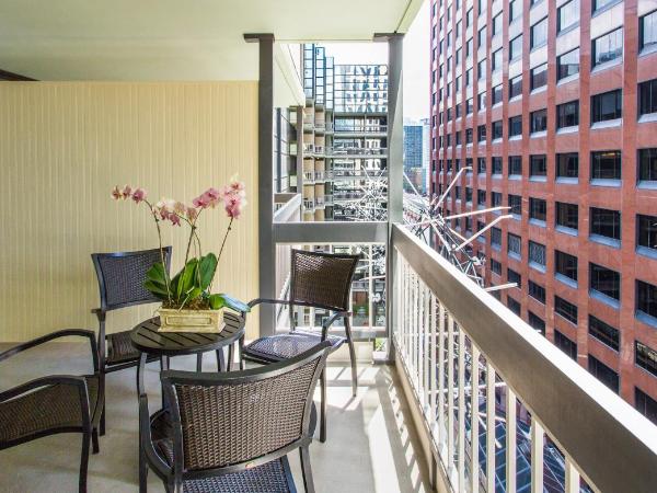 InterContinental New Orleans, an IHG Hotel : photo 4 de la chambre chambre premium avec 2 lits queen-size et balcon