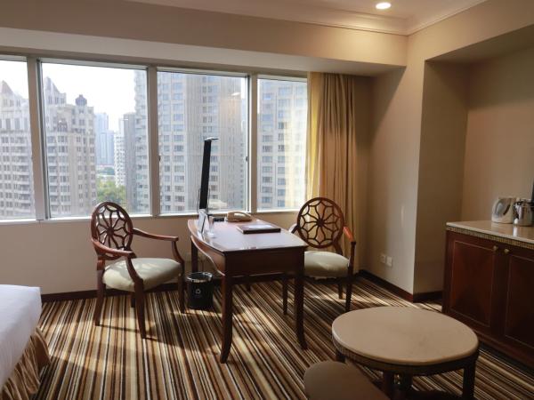 Jin Jiang Tower : photo 3 de la chambre chambre double supérieure
