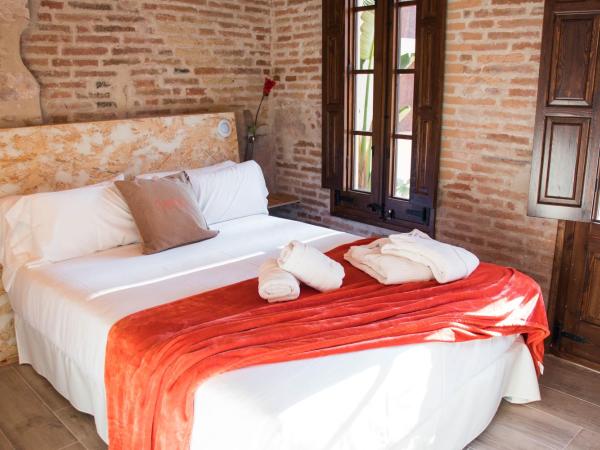 Àmfores Boutique Guest House : photo 2 de la chambre chambre double deluxe avec balcon