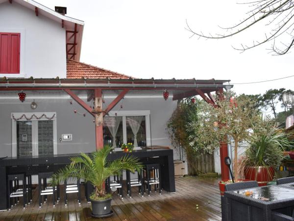 Chez Augustin : photo 1 de la chambre appartement 1 chambre