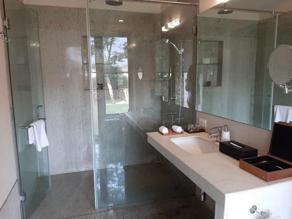 Tree of Life Resort & Spa Jaipur : photo 7 de la chambre villa de luxe avec jardin et spa 