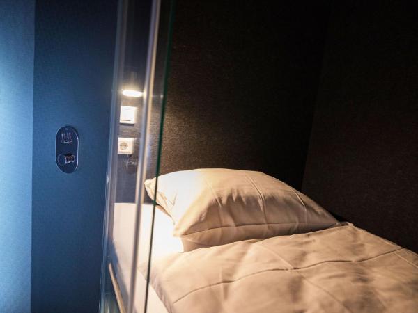 BoxHotel Hannover : photo 1 de la chambre chambre lits jumeaux Économique