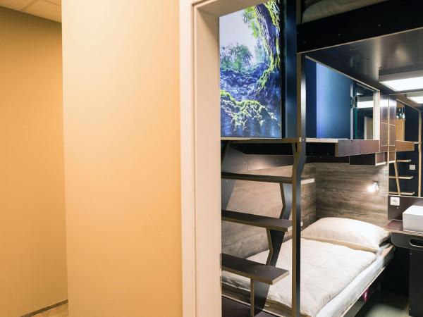 BoxHotel Hannover : photo 2 de la chambre chambre lits jumeaux Économique