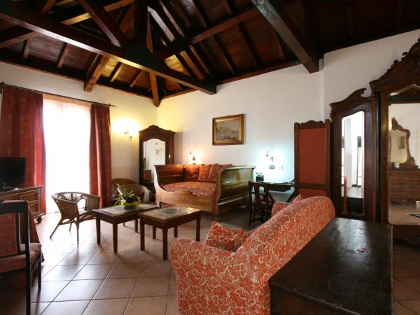 Hotel Villa Sonia : photo 2 de la chambre suite