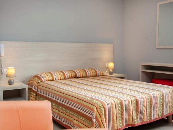 Hotel Arcu Di Sole : photo 1 de la chambre chambre double