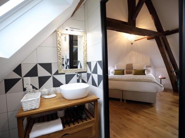 Au Jeu de Paume : photo 1 de la chambre chambre double ou lits jumeaux supérieure