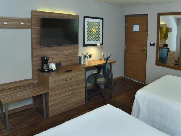 Holiday Inn Express Morelia, an IHG Hotel : photo 3 de la chambre chambre standard avec 2 lits queen-size