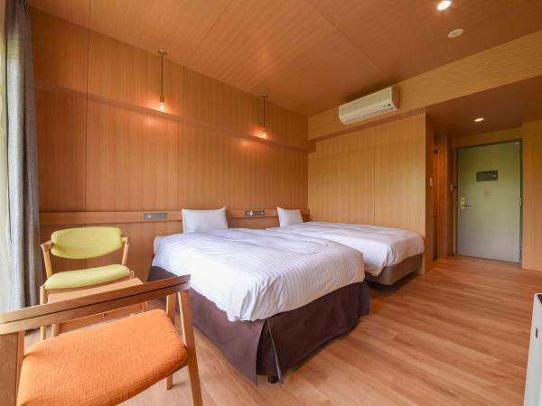 Hotel Lodge Maishima : photo 2 de la chambre chambre lits jumeaux standard avec vue sur jardin