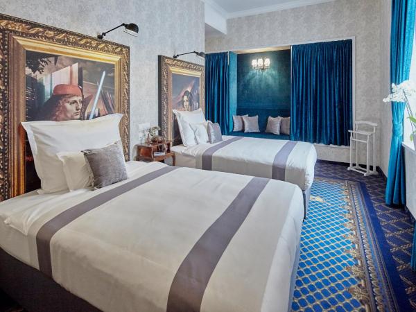 Mystery Hotel Budapest : photo 1 de la chambre chambre mystère avec 2 lits doubles